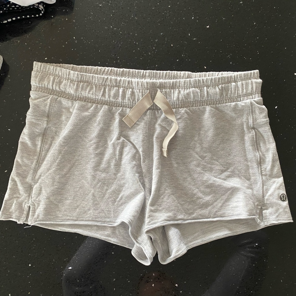 Lululemon comfy shorts